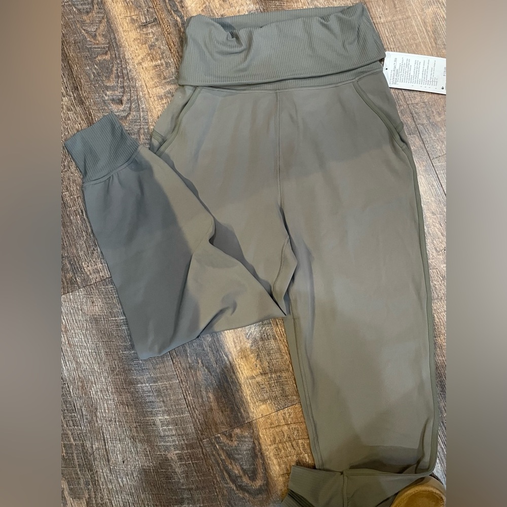 Lululemon Align super high rise ribbed waist jogger